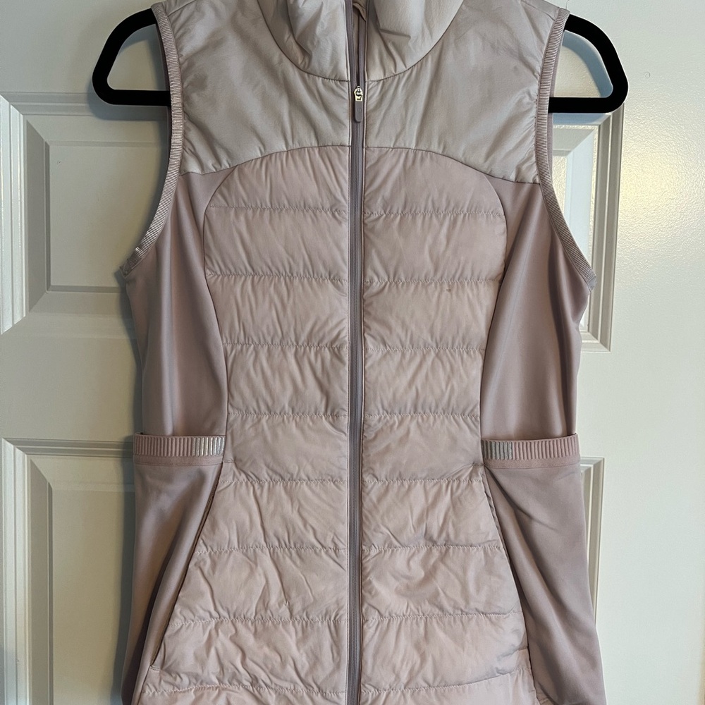Women's Sleeveless Puffer Jacket - Light Pink